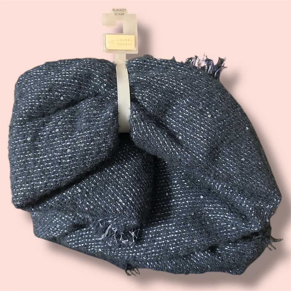 Lauren Conrad blanket scarf